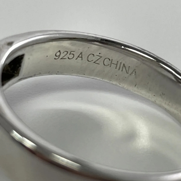 TRUE VINTAGE ESTATE SIGNED STERLING SILVER 925 RING SZ 6.00 CZ Flower - Picture 6 of 10